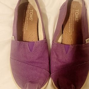 Tom's Purple Slip on Girls Shoes Size Y 1